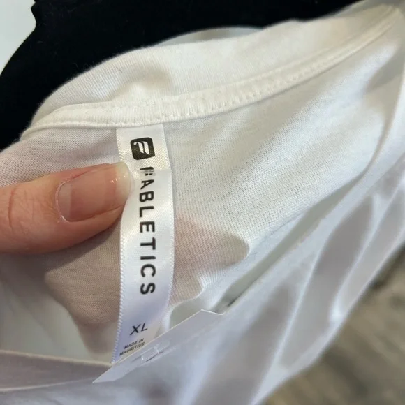 Fabletics White Tee - Picture 2 of 3